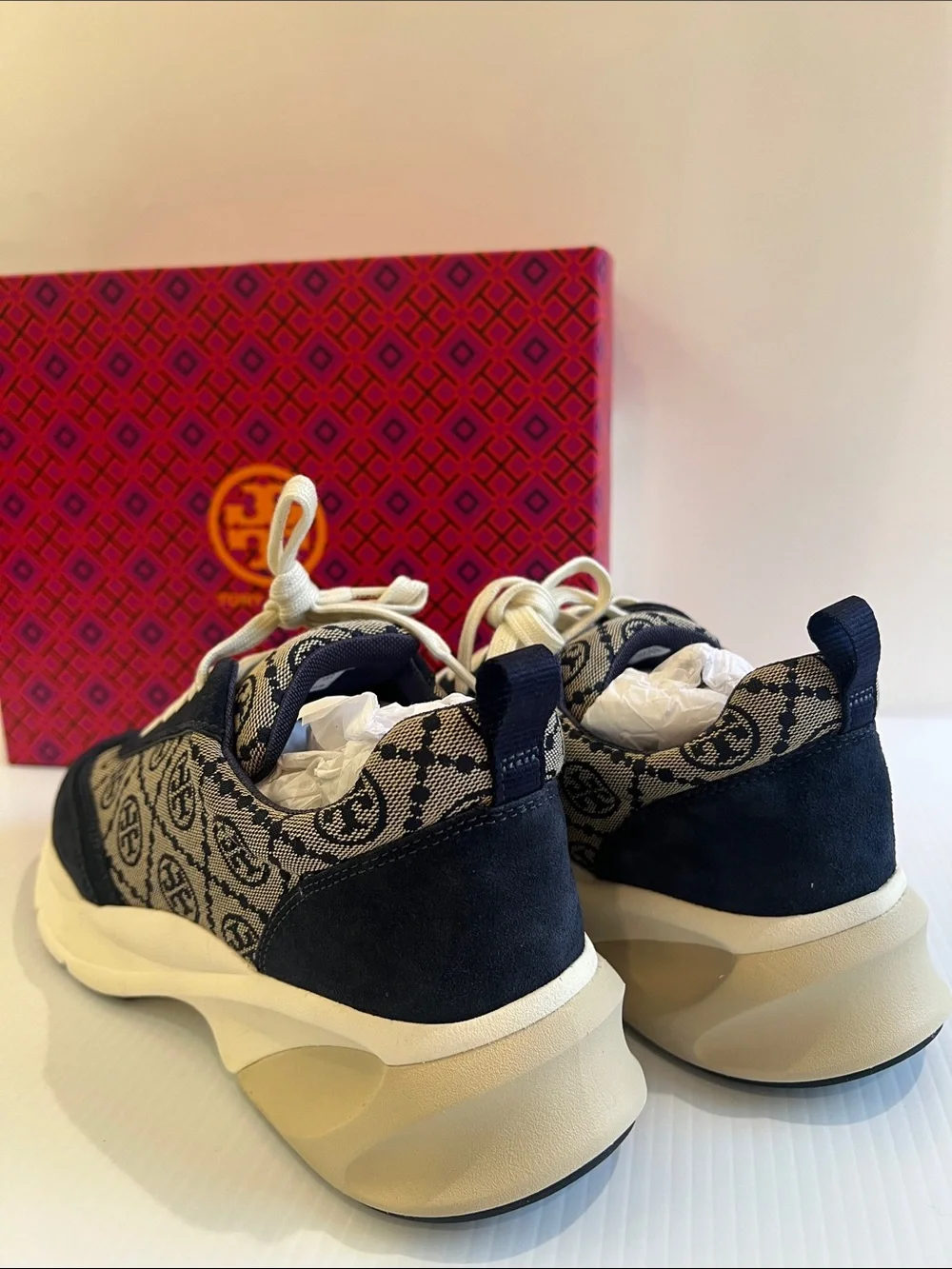 New Tory Burch Women’s Navy Blue and Cream Logo Sneakers in Size 11